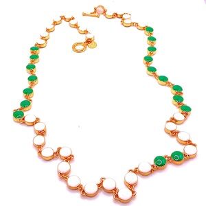 Vintage TALBOTS Gold Tone Green White Necklace 30”